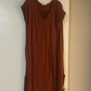 Entro Rust Maxi Dress